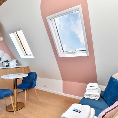 Newly Renovated Studio Under The Parisian Roofs - Arc De Triomphe 아파트 외부 사진