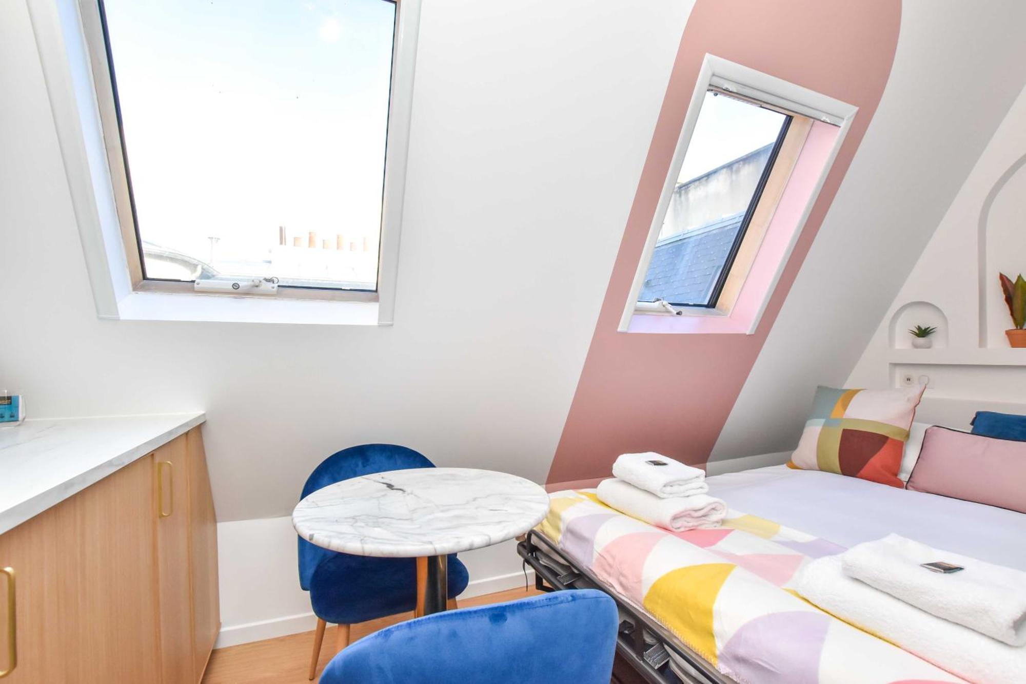 Newly Renovated Studio Under The Parisian Roofs - Arc De Triomphe 아파트 외부 사진